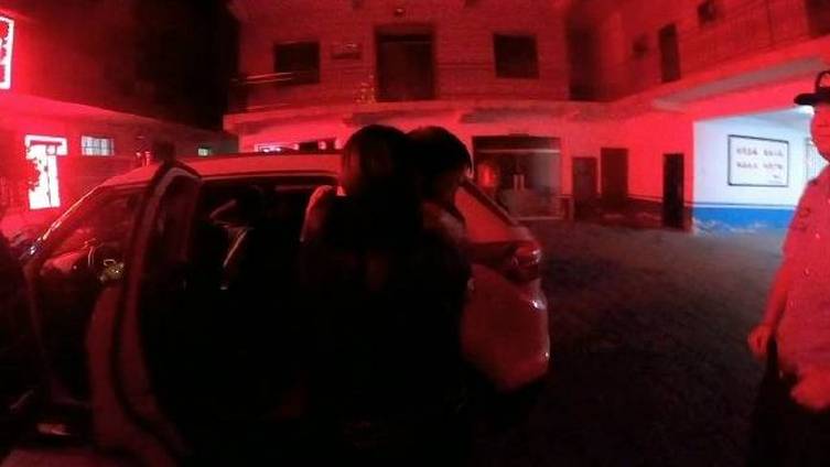 【中秋前夕,凌晨3点,阔别二十一年后,她们在派出所团聚……[心]】警民同心2020年9月2